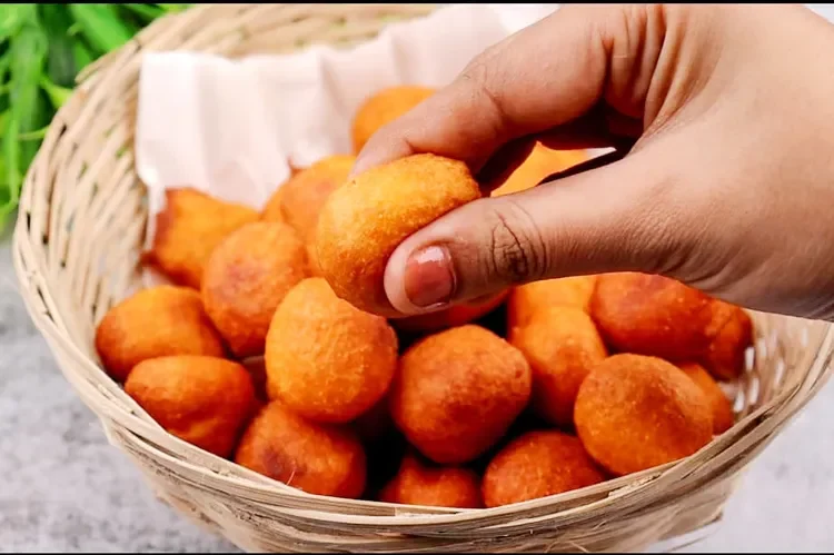 Taaler bora bengali recipe