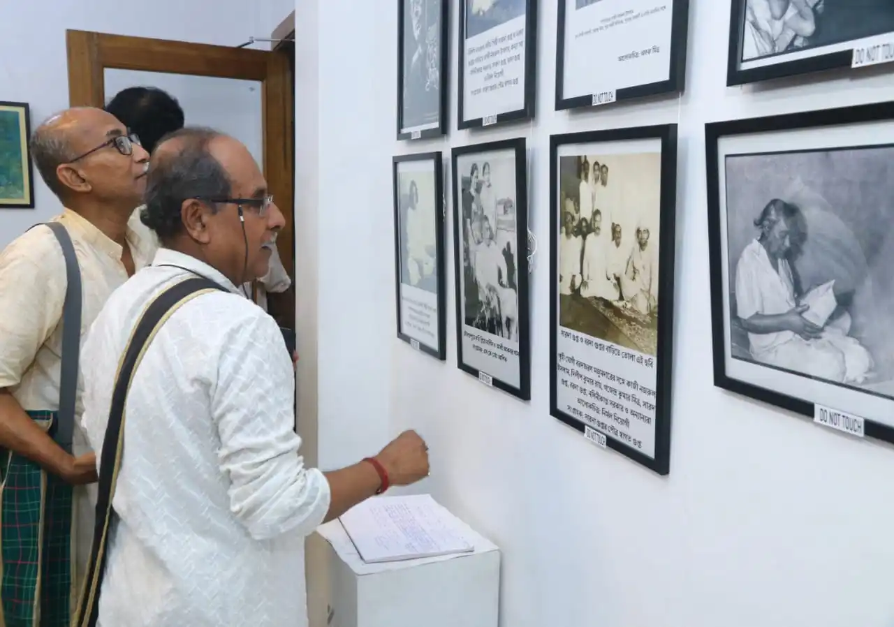 art exhibition